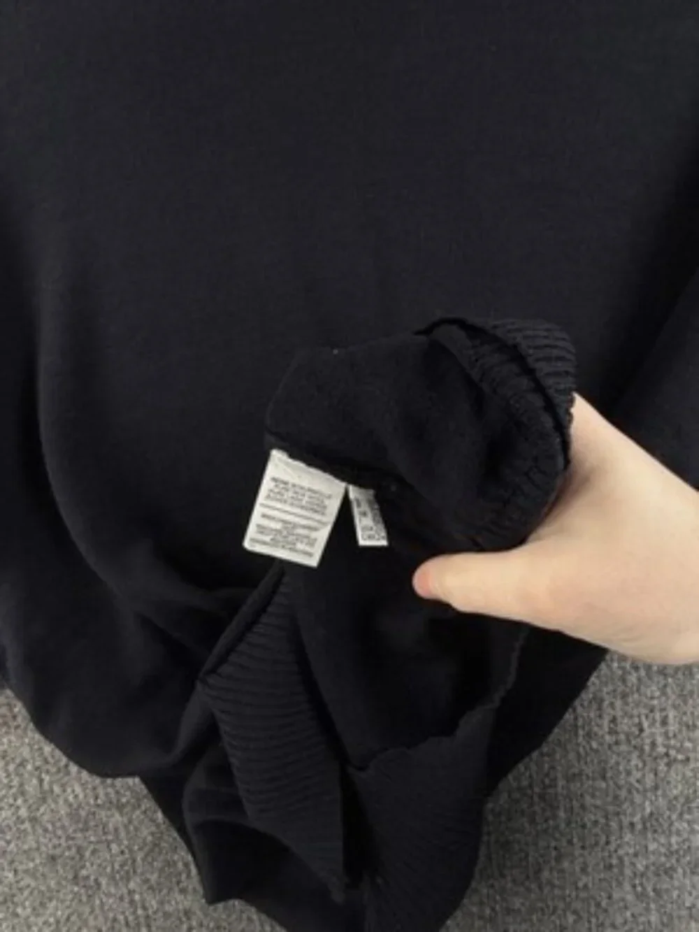 Burberry London Blue Sweater Logo Pullover 22 Medium Wool Long Sleeve Men Knit